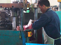 shape forming process water bottle shape forming process