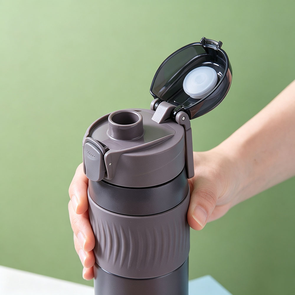 sports water bottles spout lids