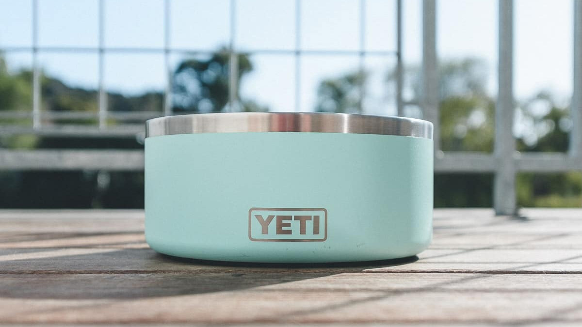 YETI Boomer 8 Dog Bowl, Seafoam at