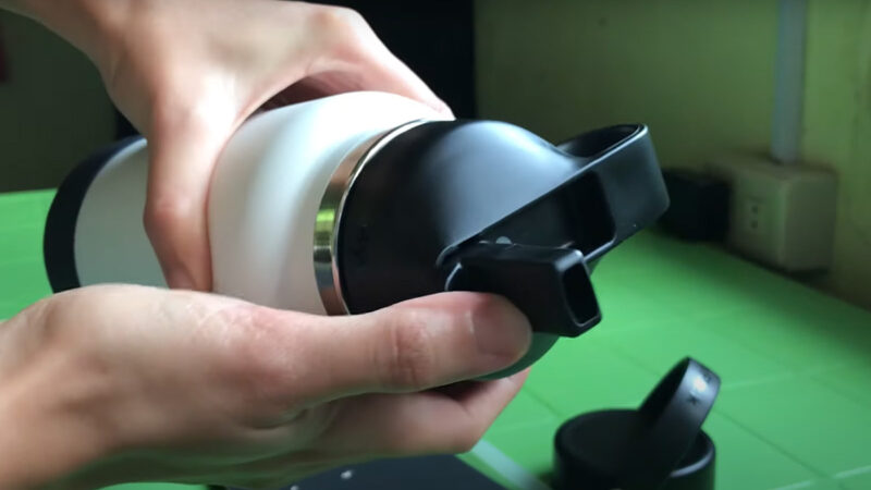 clean hydro flask straw lid