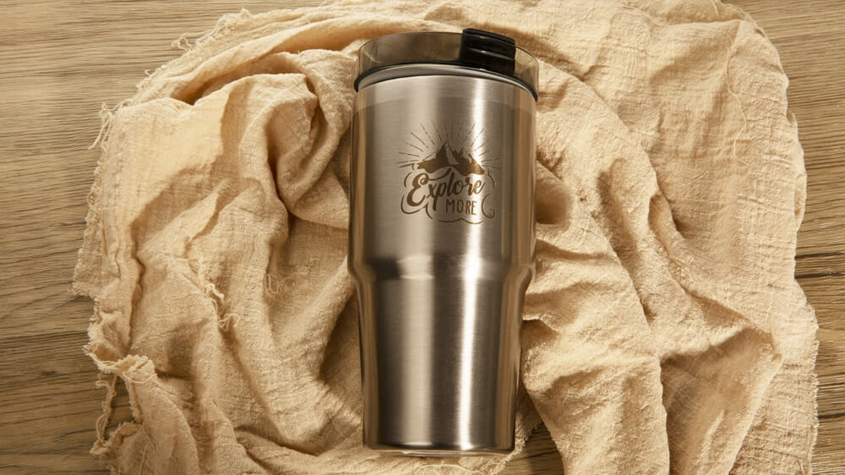 Customized thermos bottle line drawing engraving for an eco