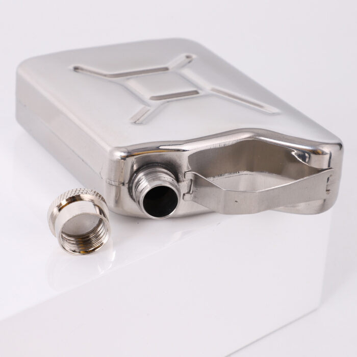 Creative Gas Can Shaped Hip Flask Portable Whisky Wine Pot for Men and Women Stainless Steel