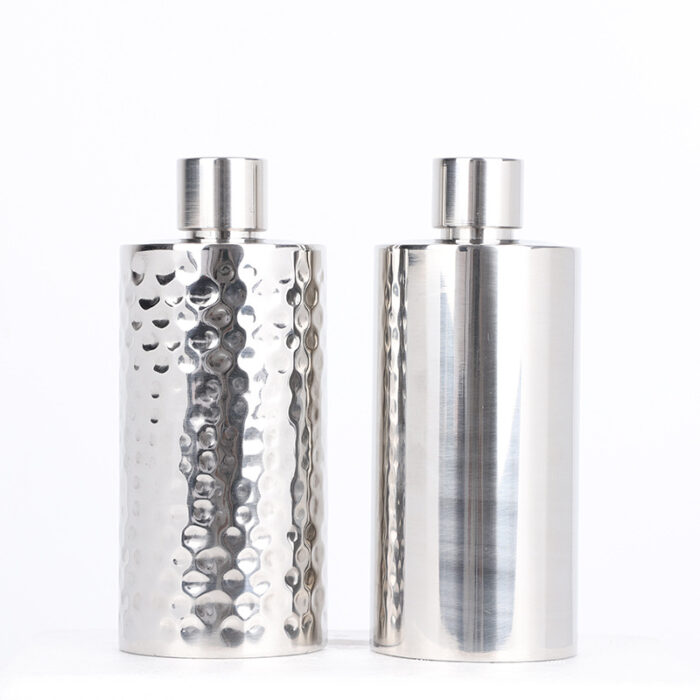 Thickened Stainless Steel Hip Flask Outdoor Portable Cylindrical Strong Liquor Container