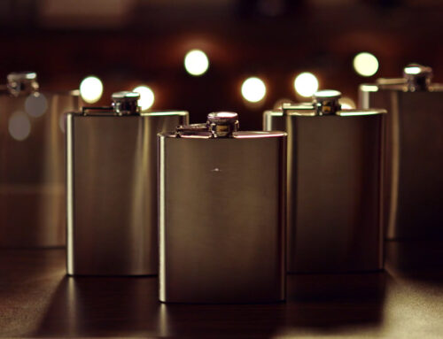 Stainless Steel Hip Flasks Unveiled: A Blend of Function and Tradition