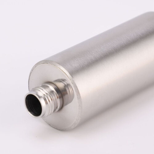 High Quality Stainless Steel Hip Flask Portable Mini Cylindrical Whiskey Wine Pot with Keychain
