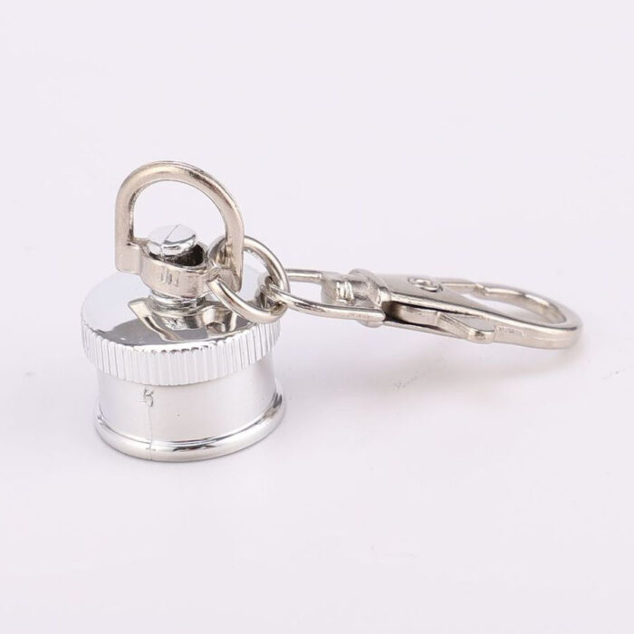 High Quality Stainless Steel Hip Flask Portable Mini Cylindrical Whiskey Wine Pot with Keychain