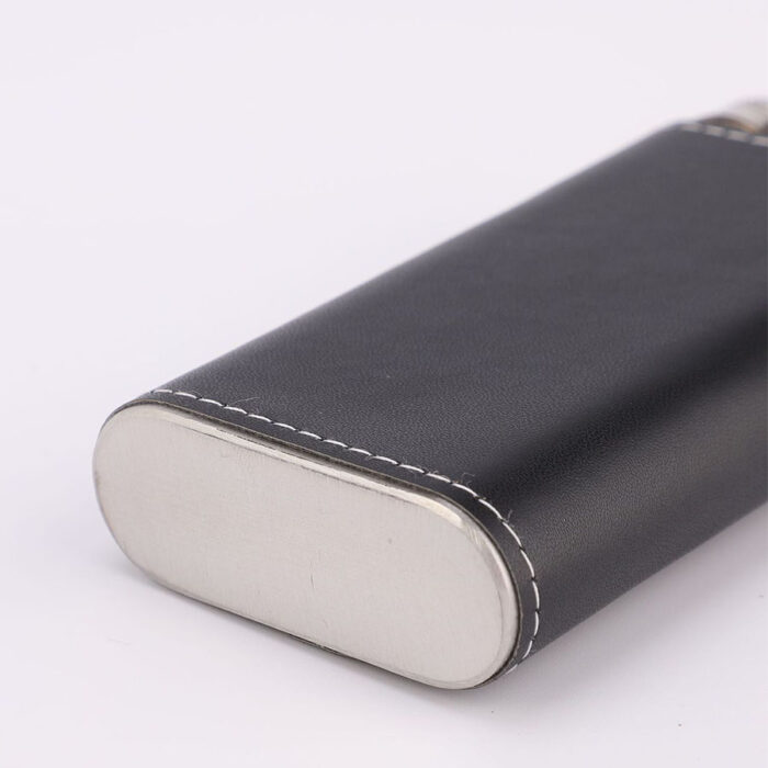 Wholesale Portable Thickened Hip Flask Mini Curved Stainless Steel Wine Bottle with Leather Sleeve