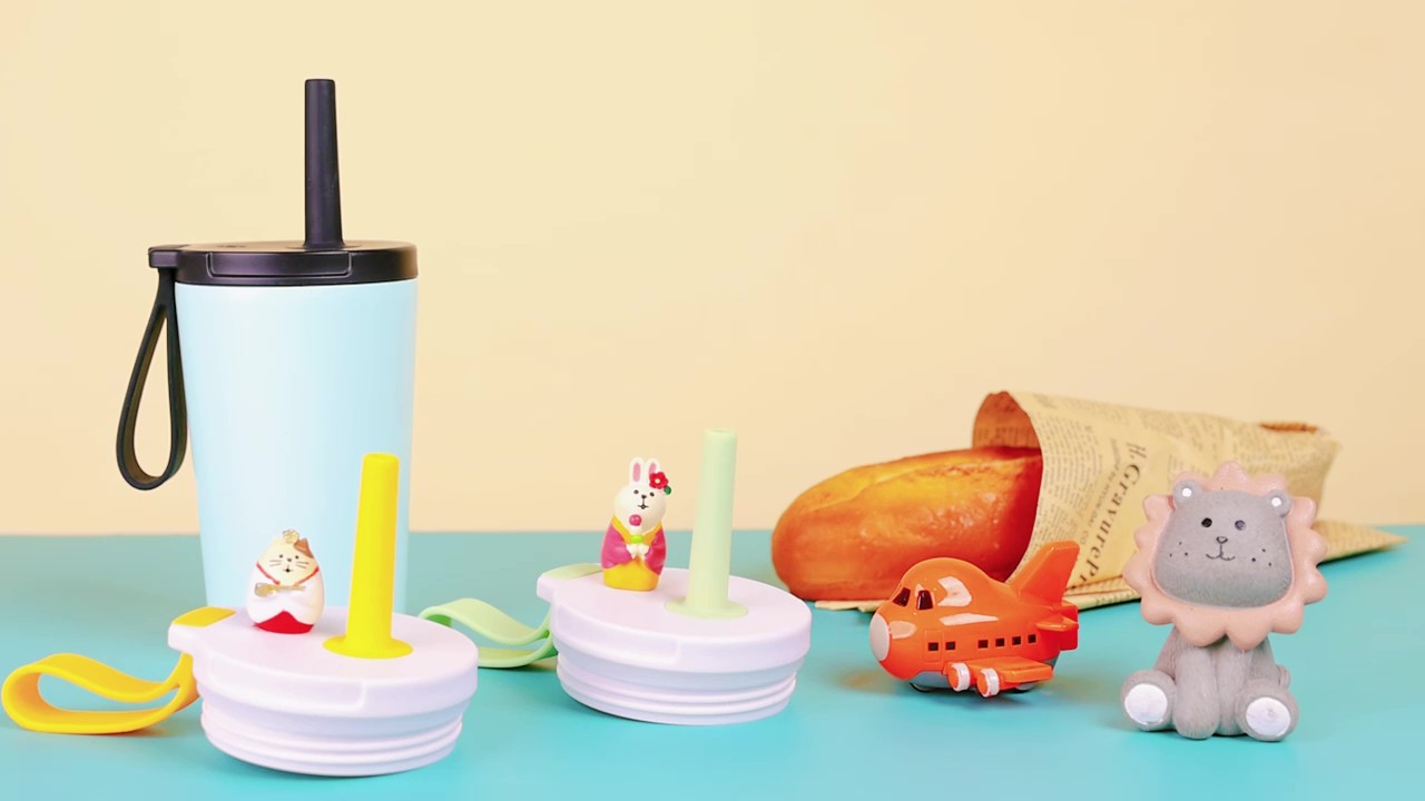 kids water bottle
