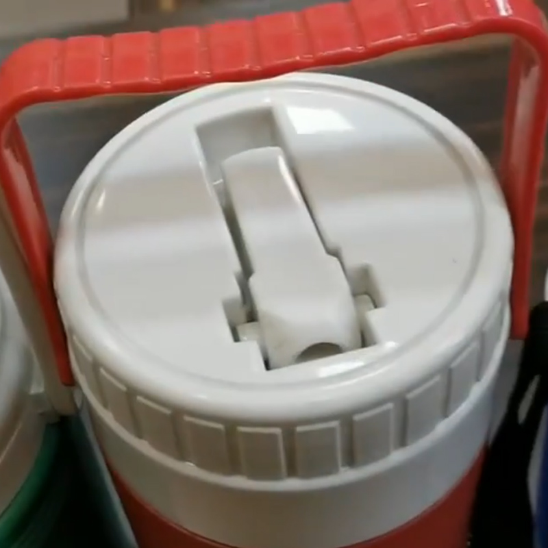 1.1QT2.6QT6QT Portable Multifunctional Outdoor Plastic Water Cooler Jug Insulation Ice Bucket with Handle 1L2.5L5.7L