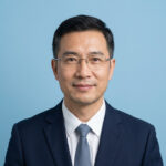 Roy Hu author water bottles