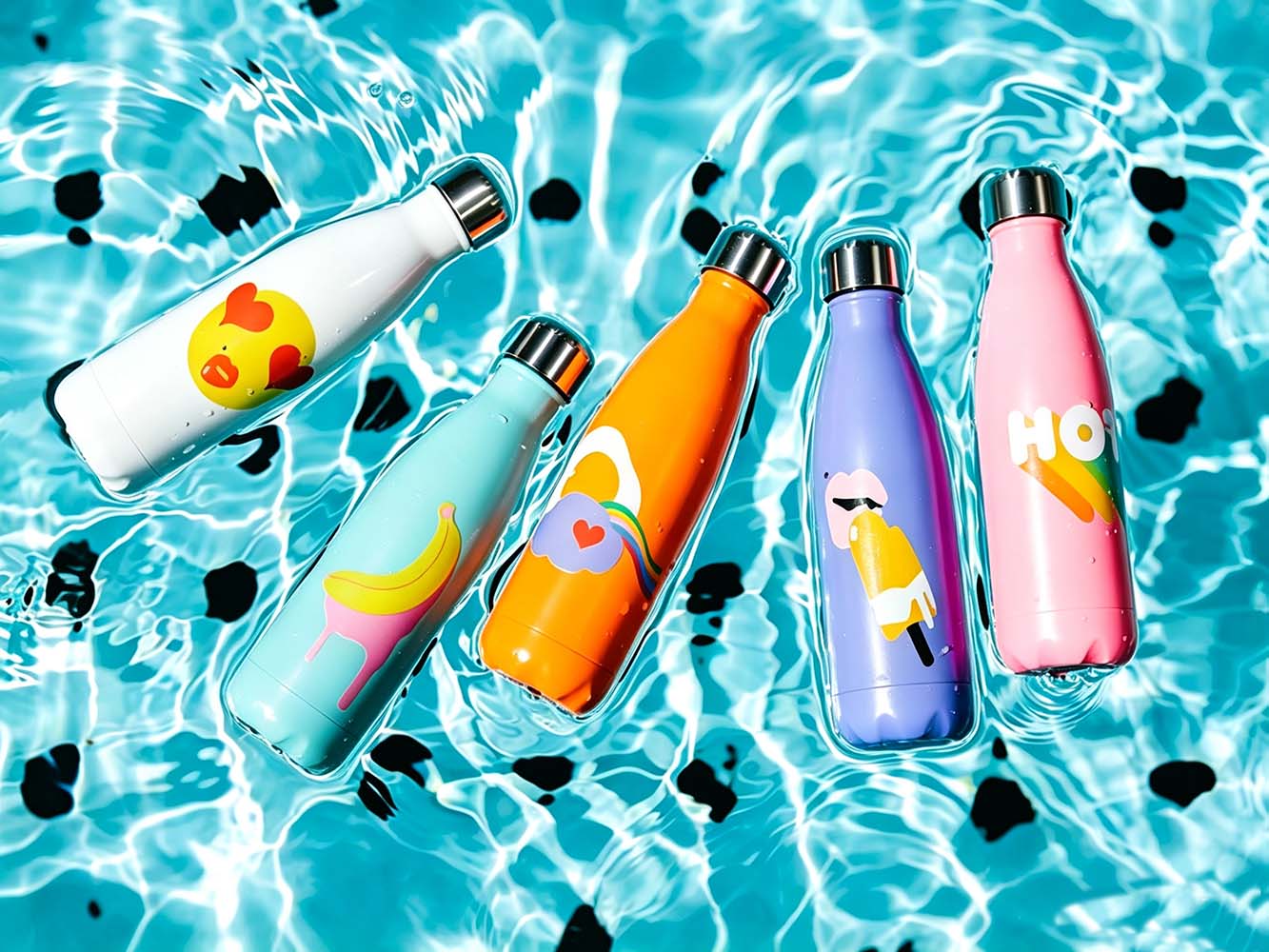 Rich Visual Finishes of S’well water bottles Rich Visual Finishes of S'well water bottles